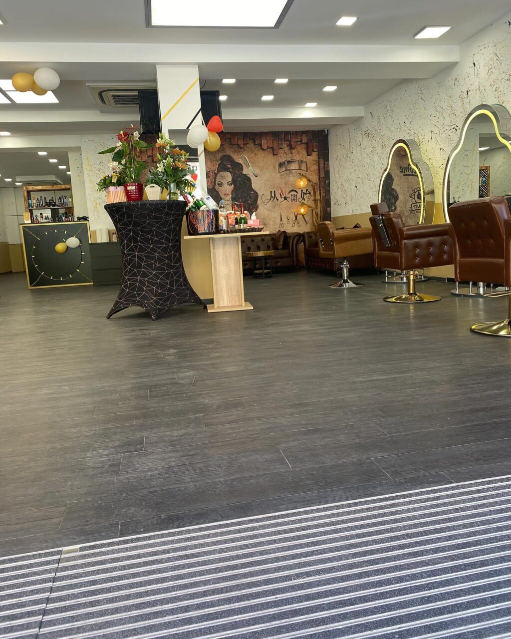 Instagram post from sherostyle2_friseur. This post is in position 4.